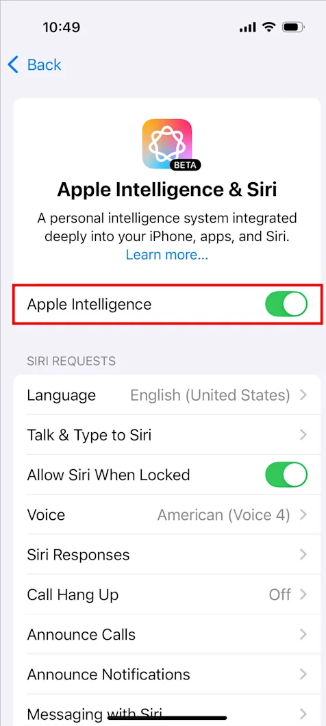إعدادات Apple Intelligence و Siri على iPhone تُظهر زر تبديل Apple Intelligence المستخدم لتمكين دعم Clean Up.