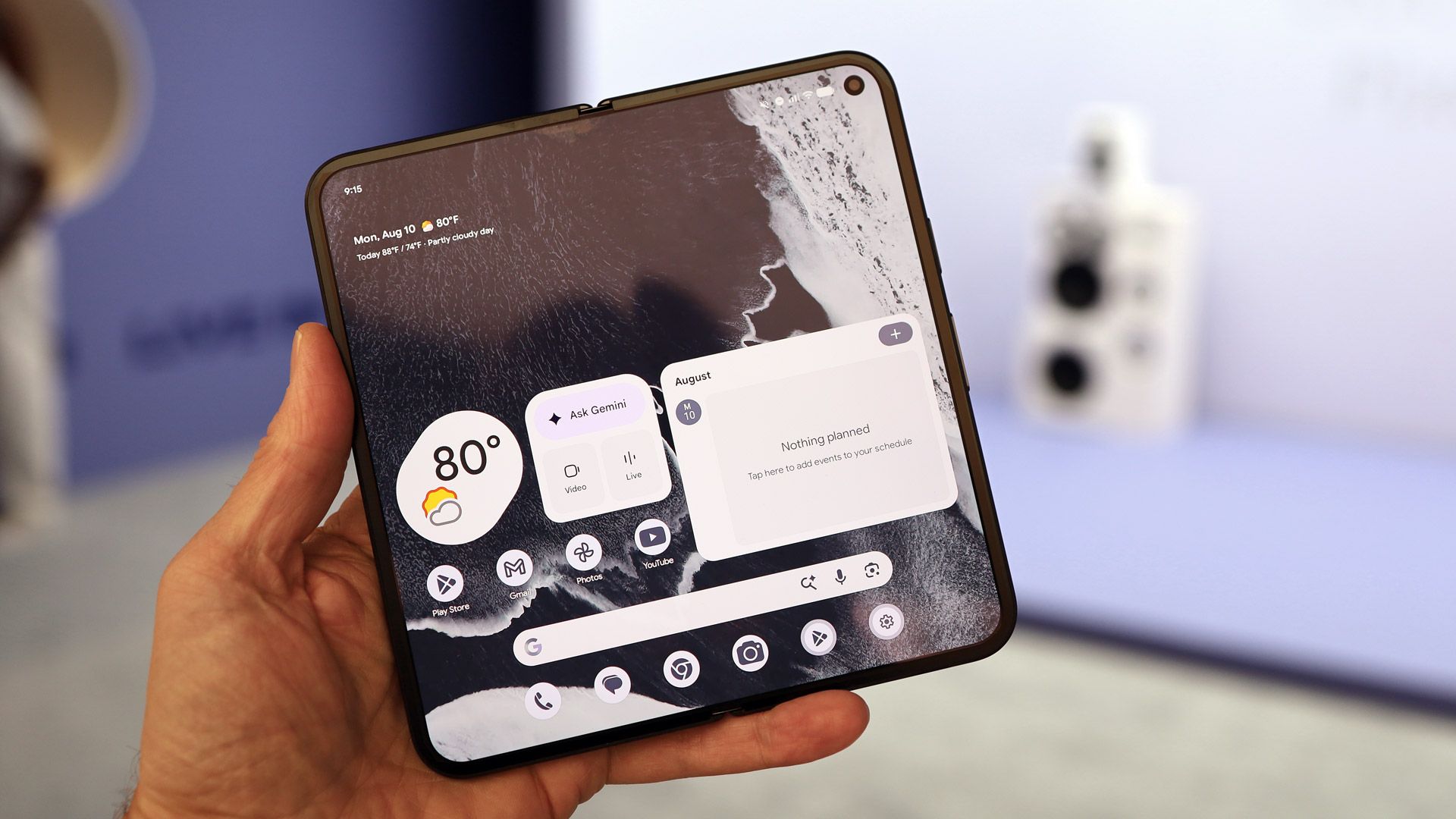 تجربتي مع Google Pixel 11 Pro Fold: ليس ثورة بل خطوة نحو الكمال