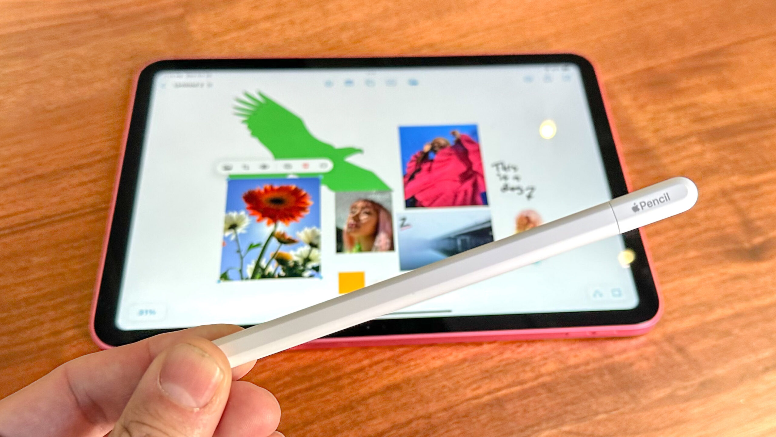 قلم Apple Pencil بمنفذ USB-C