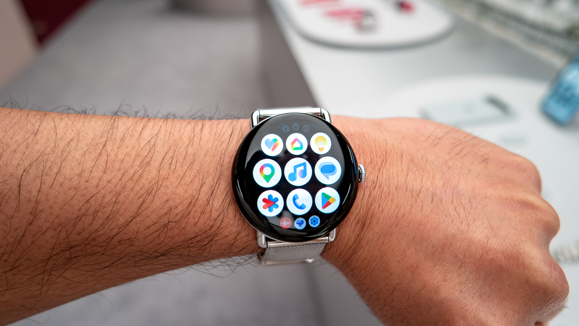 تجربة عملية لساعة Google Pixel Watch 5 الجديدة