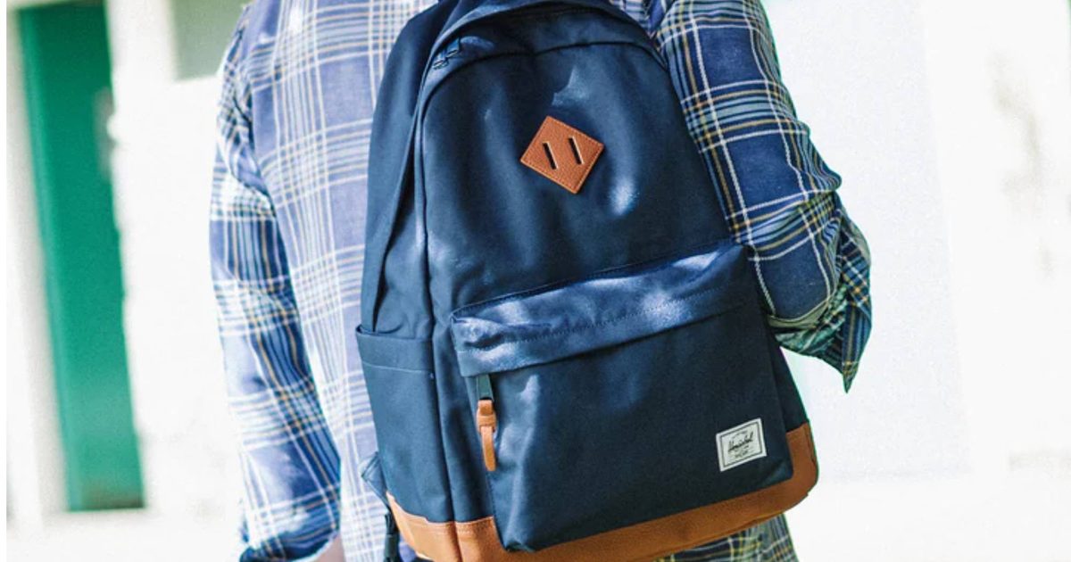 3 zaini affidabili per trasportare il tuo laptop: dall'università alla laurea