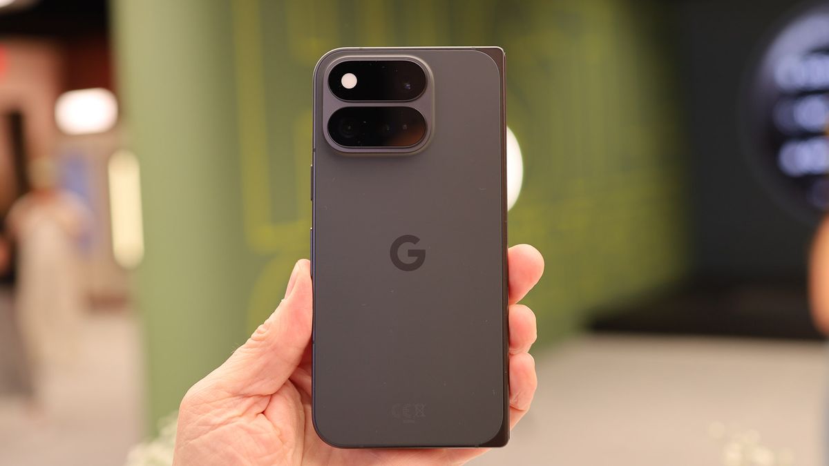تجربة عملية لهاتف Google Pixel 11 Pro Fold