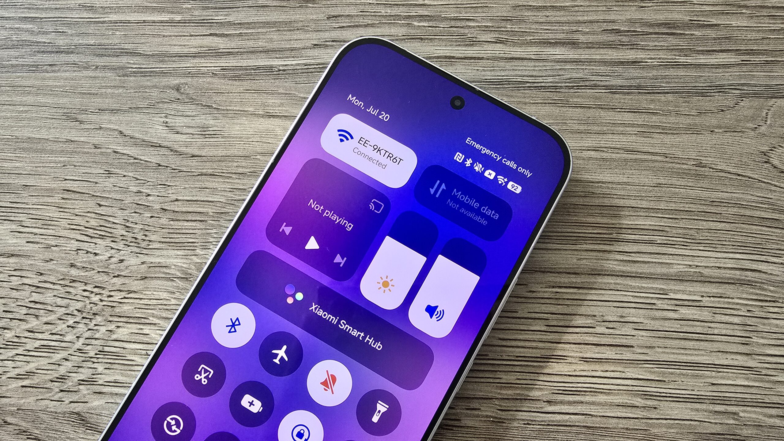 لوحة التحكم في هاتف Xiaomi Poco F8 Ultra
