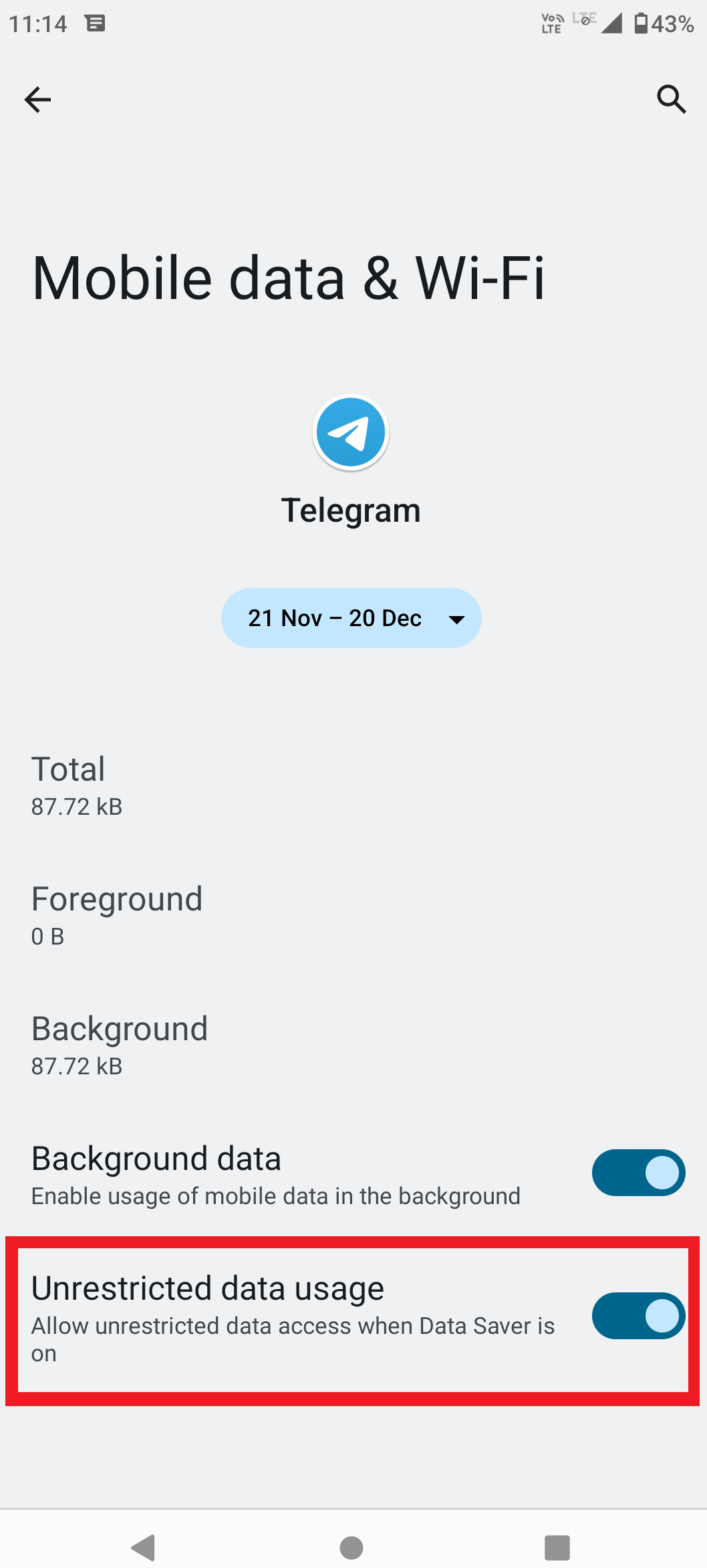 إعدادات تطبيق Telegram على Android تُظهر خيارات بيانات الهاتف المحمول، والبيانات في الخلفية، واستخدام البيانات غير المقيد، وخيارات البطارية.