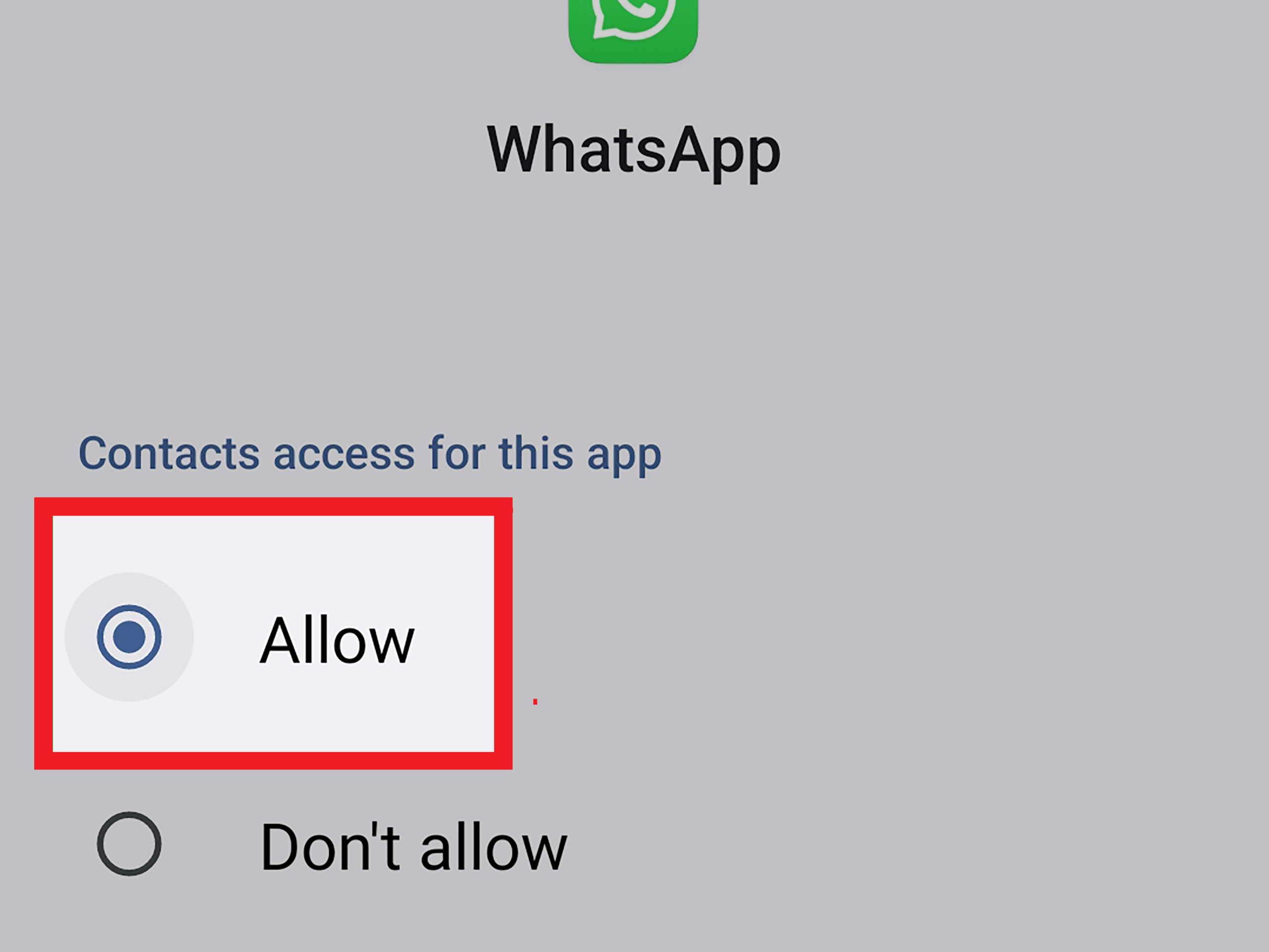 صفحة أذونات تطبيق Android لتطبيق WhatsApp مع إبراز إذن جهات الاتصال.