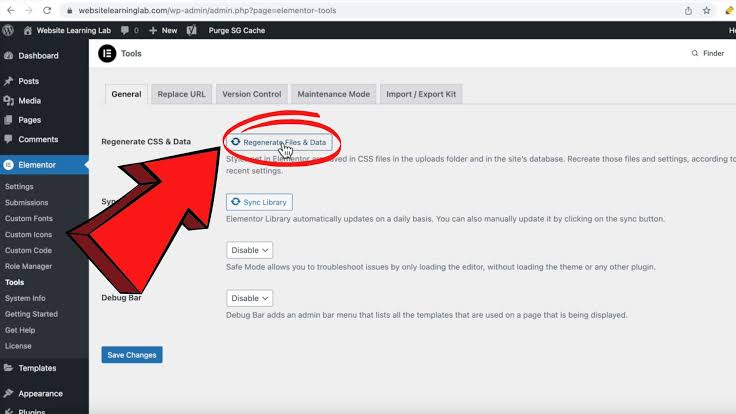 شاشة أدوات Elementor تعرض خيار Regenerate Files ومسح ذاكرة التخزين المؤقت للموقع بعد مشاكل المحرر.
