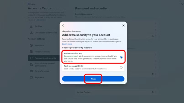 مركز حسابات Facebook يعرض طرق مصادقة ثنائية إضافية مثل SMS والتطبيق ومفتاح الأمان.