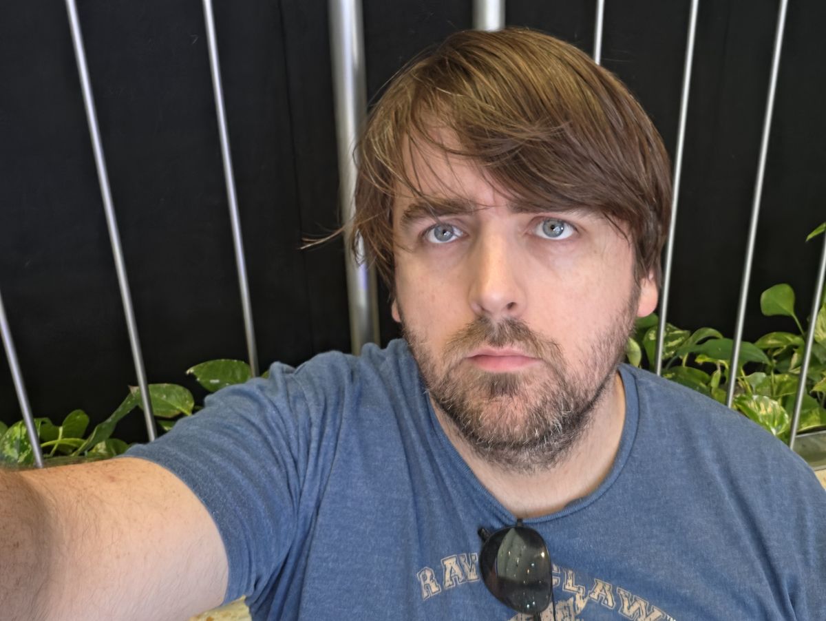 لقطات اختبارية لهاتف Samsung Galaxy S26