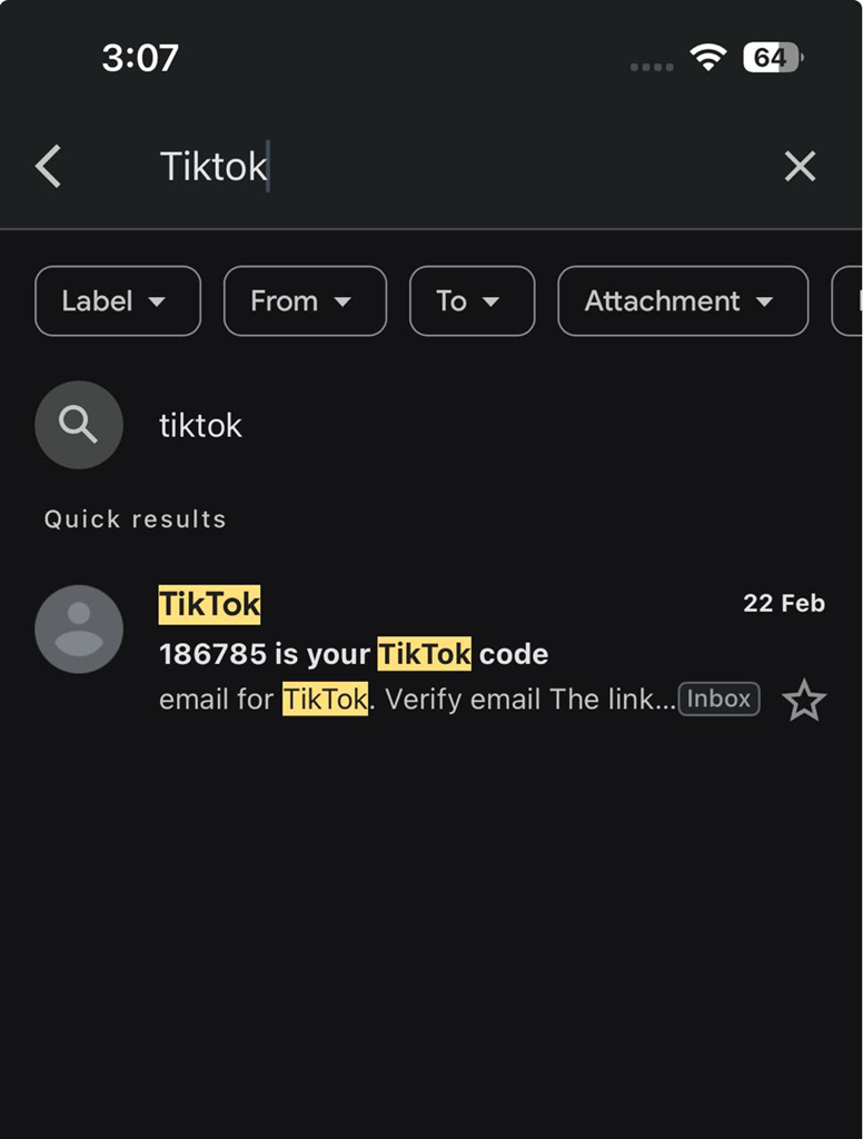 البحث في Gmail أو Outlook عن رسائل التحقق من TikTok عبر جميع المجلدات.