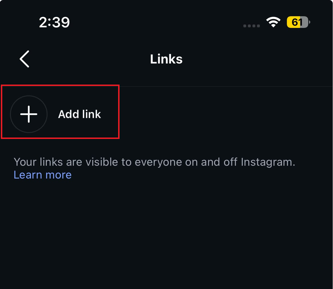 محرر روابط Instagram يظهر عدة روابط ملف شخصي موجودة أثناء التحقق مما إذا كان قد تم الوصول إلى حد الخمسة روابط.