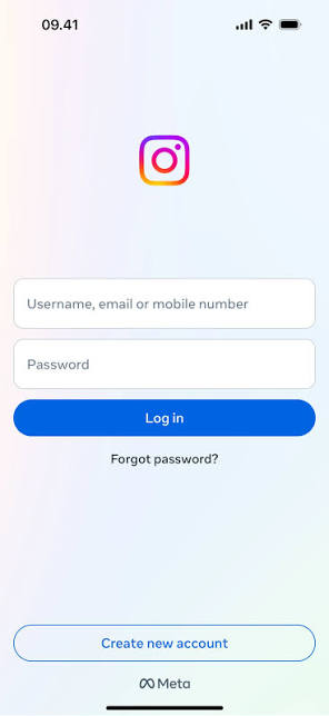 حساب Instagram نفسه يتم اختباره على هاتف آخر لتحديد ما إذا كان خيار Trial Reels يتبع الحساب.