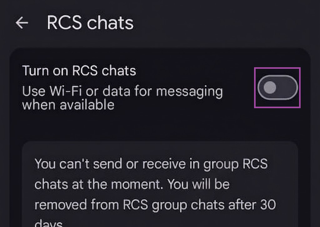 هاتف Android قديم يقوم بإيقاف تشغيل دردشات RCS في Google Messages قبل نقل الرقم إلى هاتف جديد.