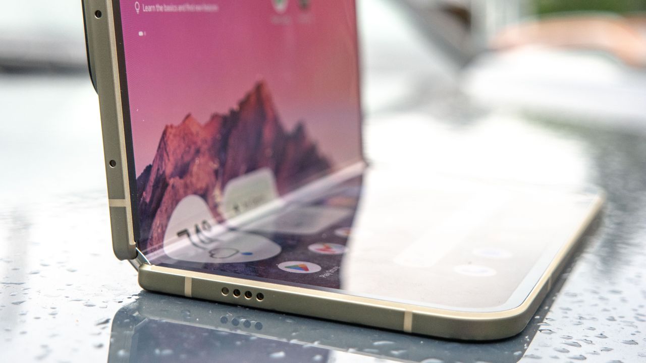مراجعة Google Pixel 11 Pro Fold.