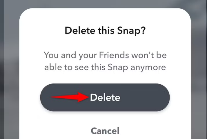 Snapchat يُظهر My Story Friends و My Story Public كخيارات نشر منفصلة.