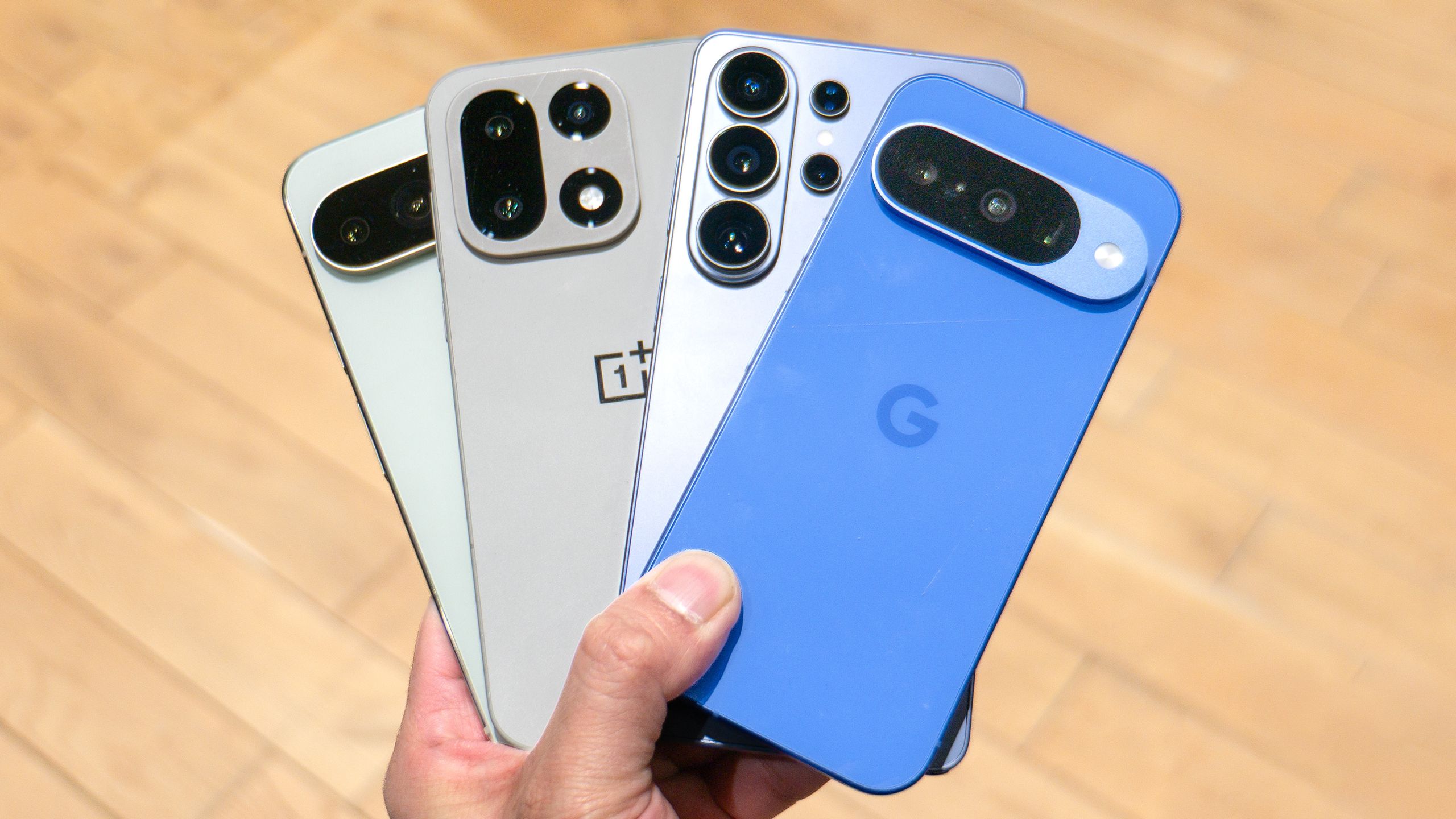 أفضل هواتف أندرويد حالياً: اختبرناها من Samsung و Google و Motorola
