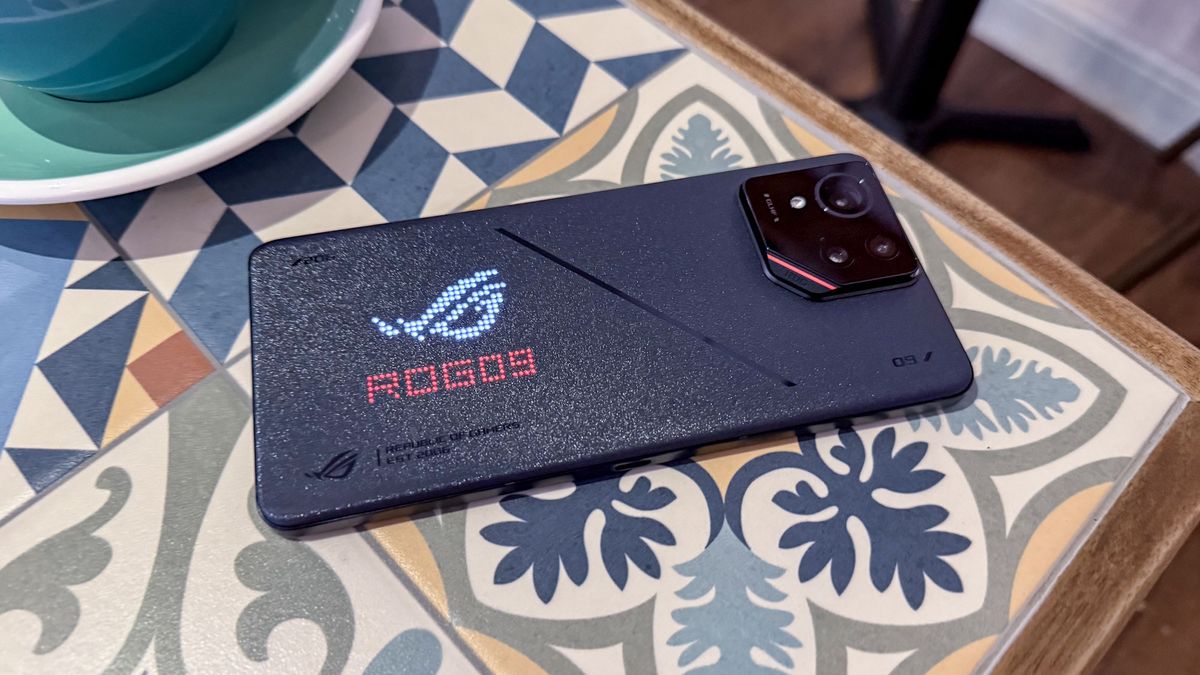 هاتف Asus ROG Phone 9 Pro