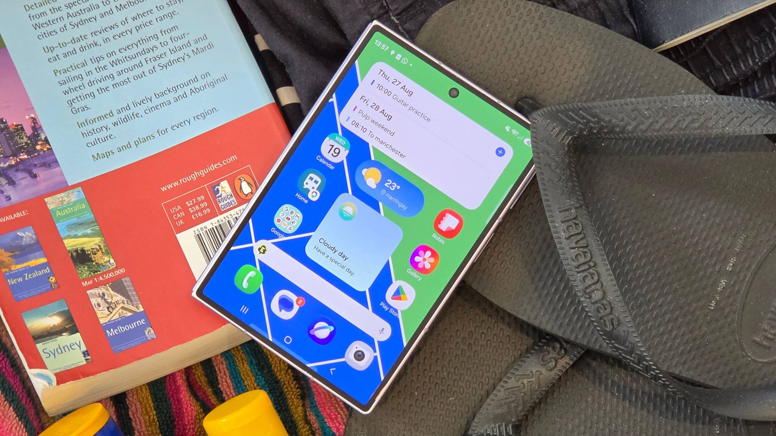 رحلتي مع Samsung Galaxy Z Fold 8: هكذا غيّر رأيي فيه.