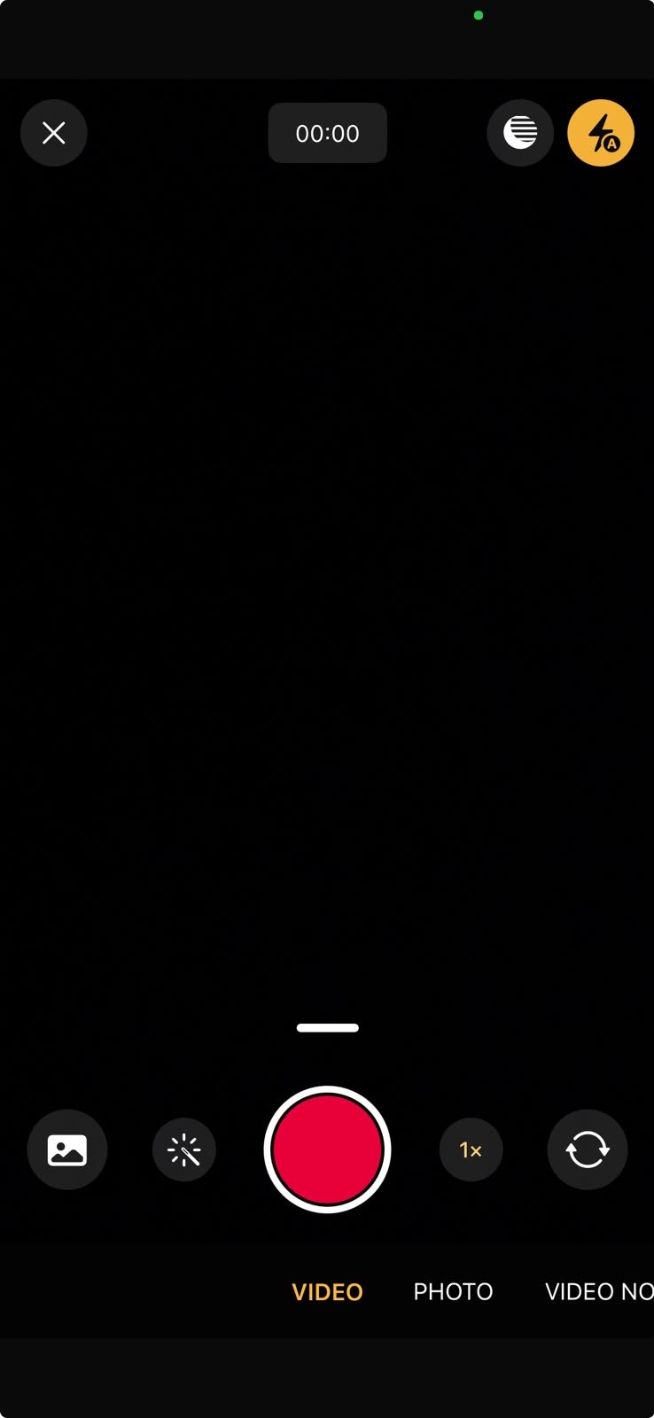 شاشة معاينة فيديو WhatsApp يتم فحصها لمعرفة ما إذا كان خيار HD يظهر فيها.