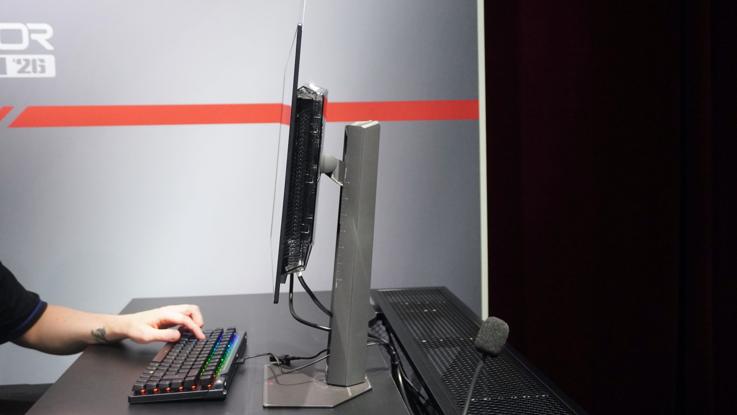 شاشة Asus ROG Swift OLED PG259QWS Ace
