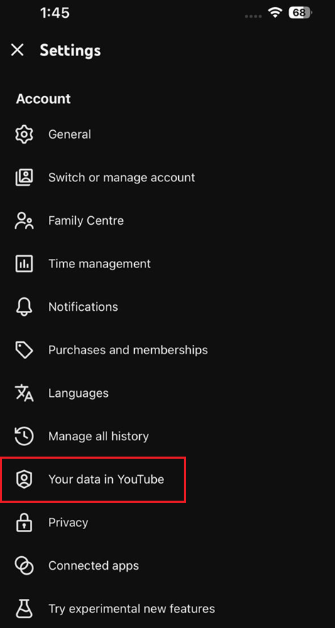 قائمة ملف تعريف YouTube تفتح خيار Your data in YouTube أو Manage all history.