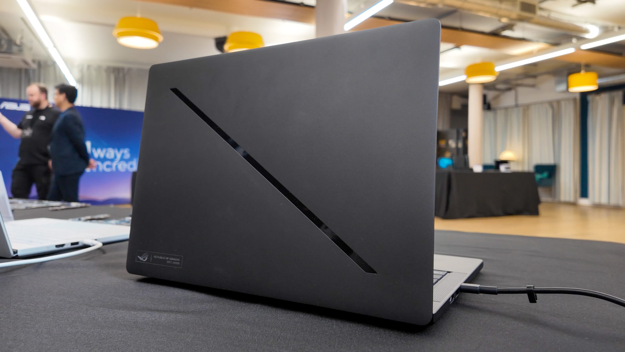 لابتوب Asus ROG Zephyrus G14 (2026)