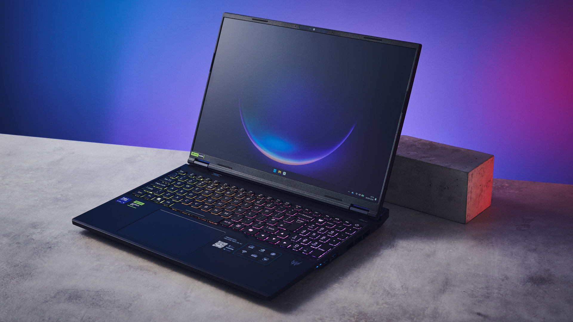 لابتوب ألعاب Acer Predator Helios Neo 16 AI أسود