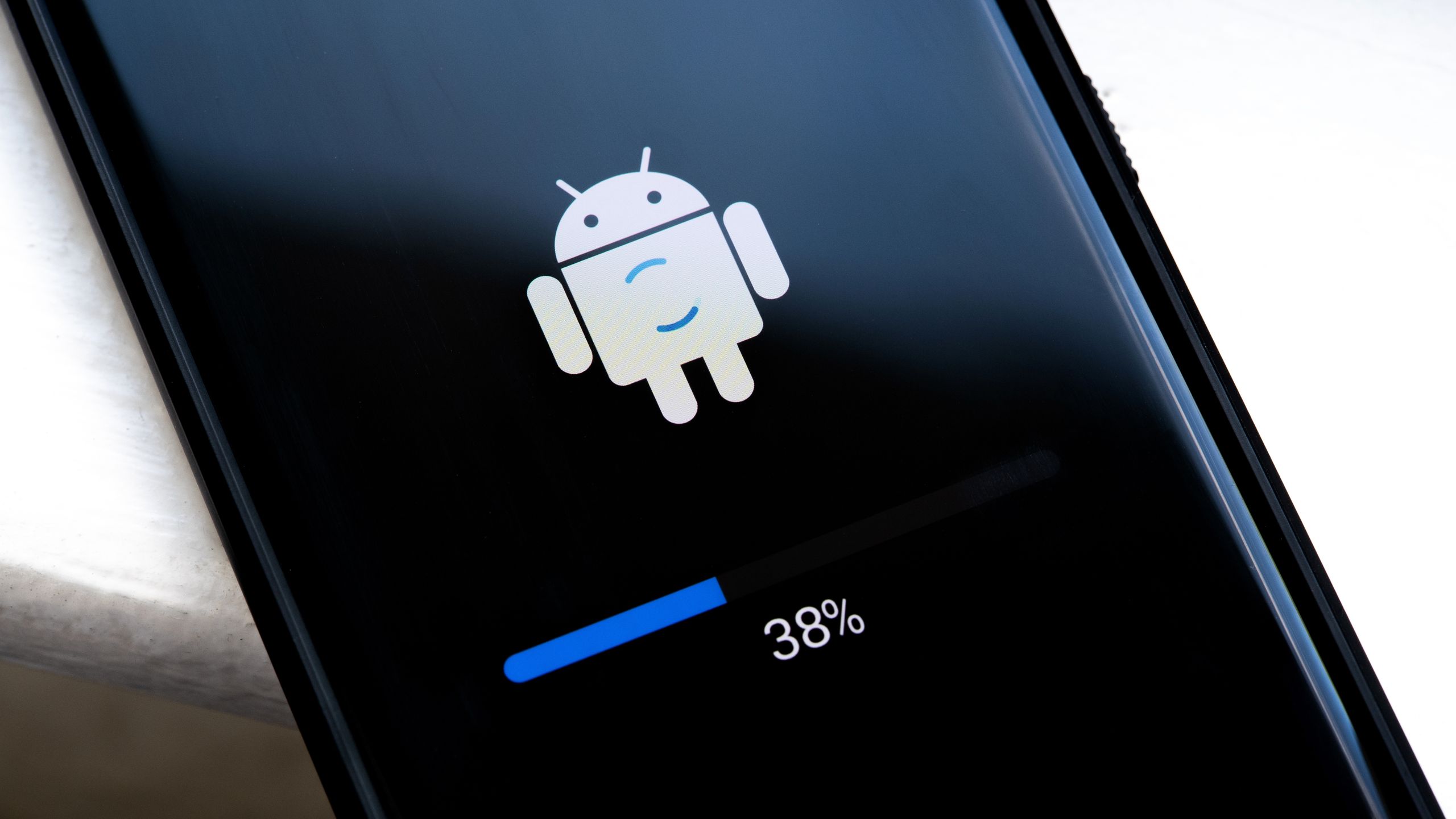 Новая угроза для Android: вредоносное ПО и программа-вымогатель в одной атаке.