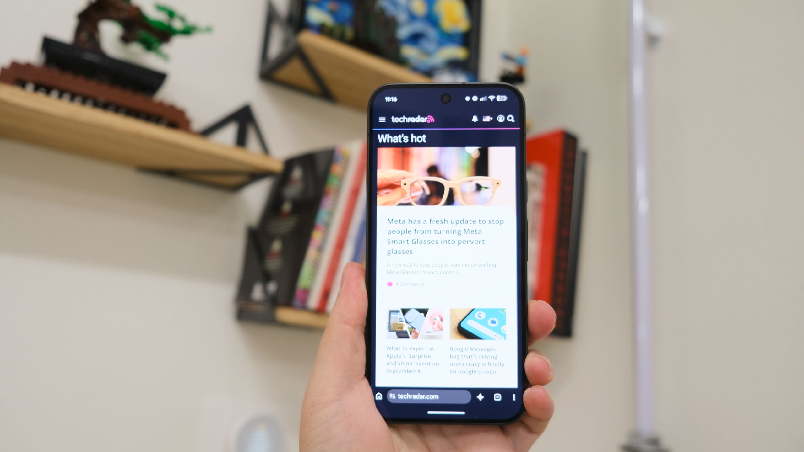 هاتف Google Pixel 11 Pro XL يعرض موقع TechRadar
