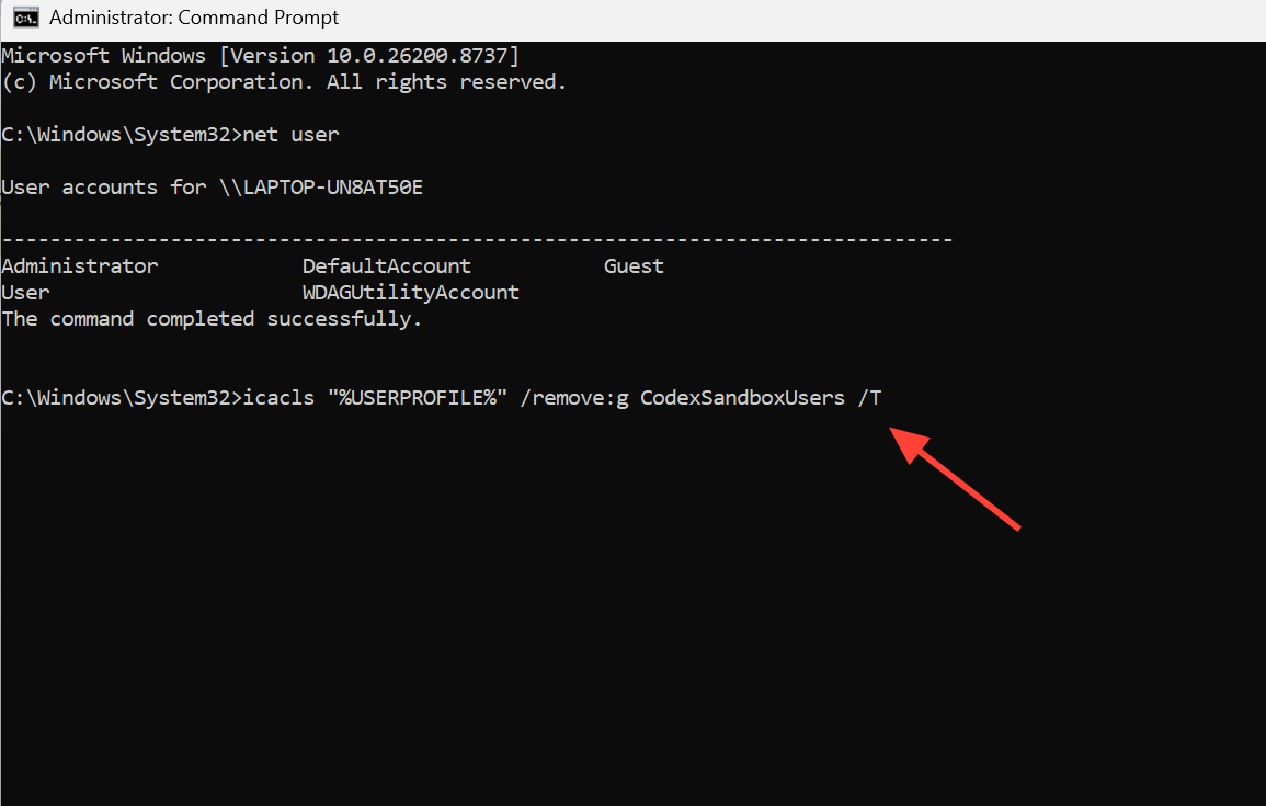 لقطة شاشة توضح نتائج أمر net user بعد إزالة حسابات CodexSandbox