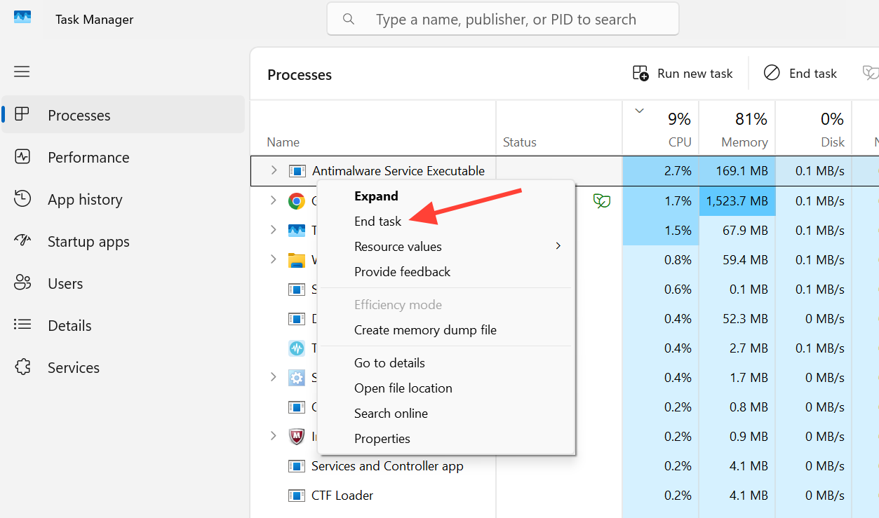 لقطة شاشة لمدير المهام (Task Manager) في Windows 11 تعرض علامة التبويب Processes مع قسم Background processes.