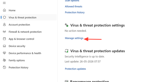 لقطة شاشة لإعدادات الحماية من الفيروسات والتهديدات في Windows Security.