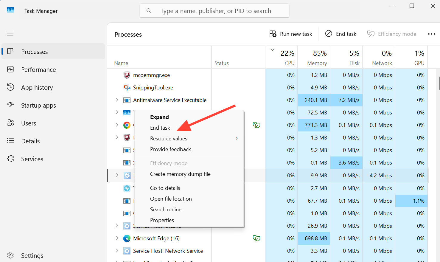 لقطة شاشة لمدير المهام (Task Manager) تظهر عملية CrossDeviceService.exe