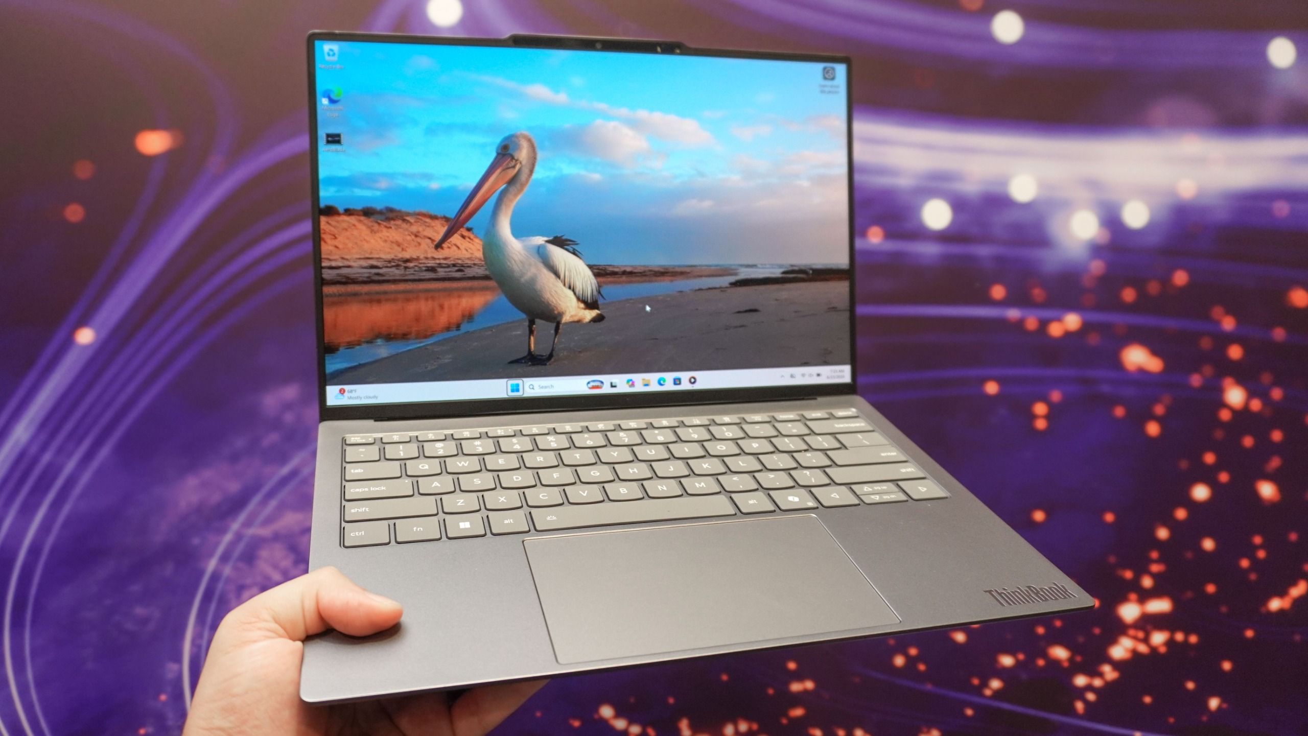 Lenovo Project AeroBlade: أناقة خادعة وقوة تفوق التوقعات