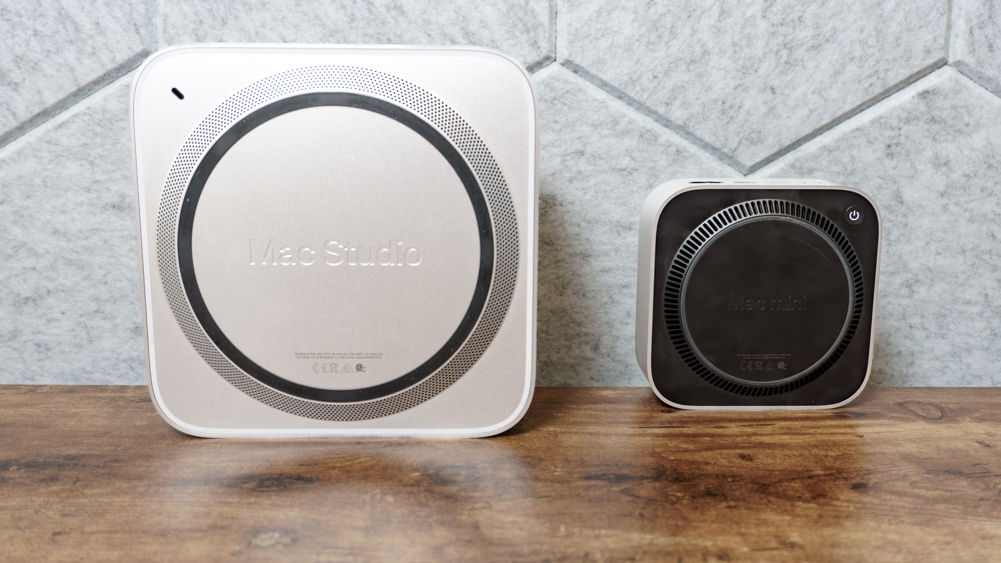Mac mini M6 مقابل Mac Studio M5 Ultra