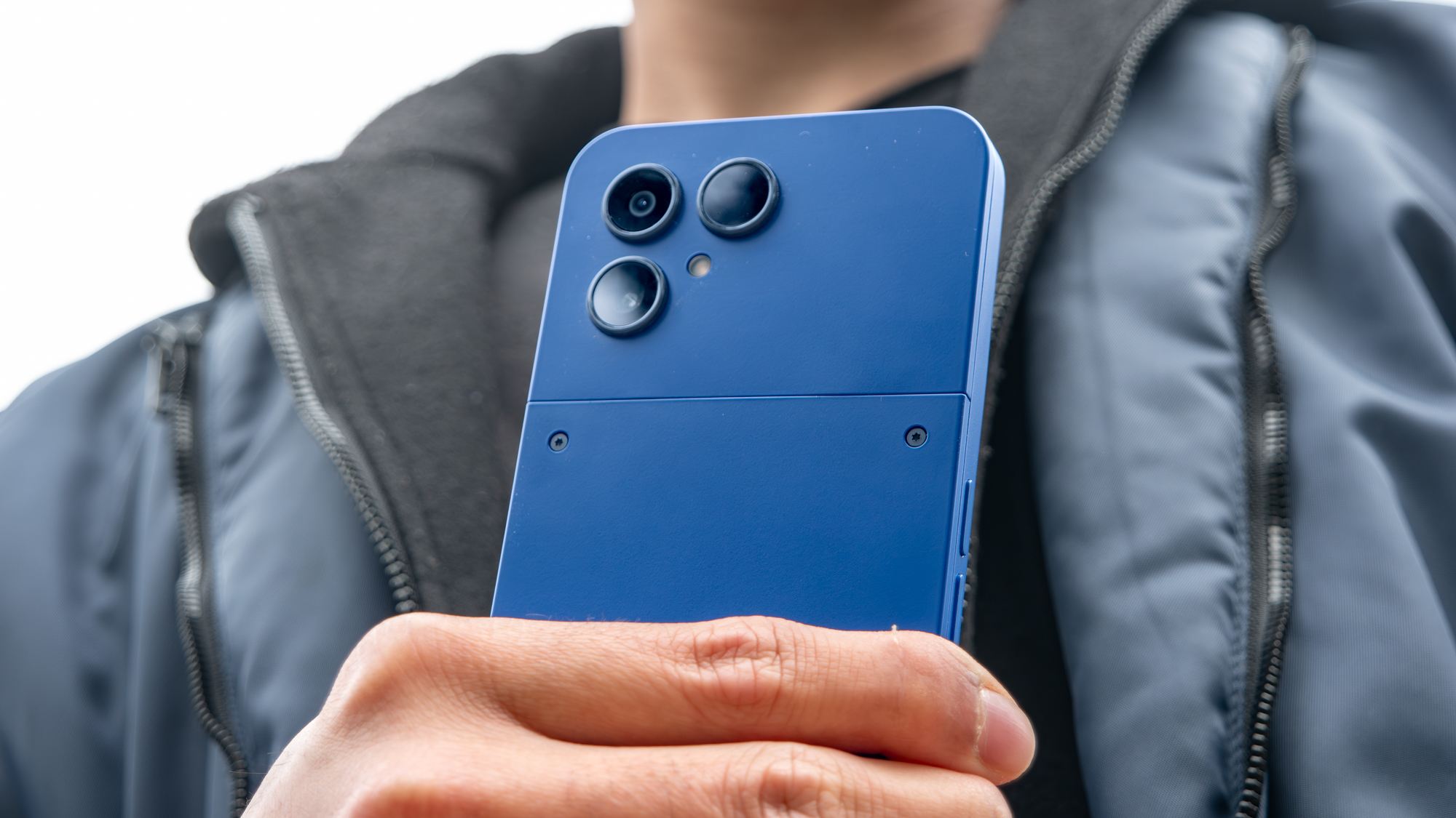 مراجعة هاتف Fairphone 6+.