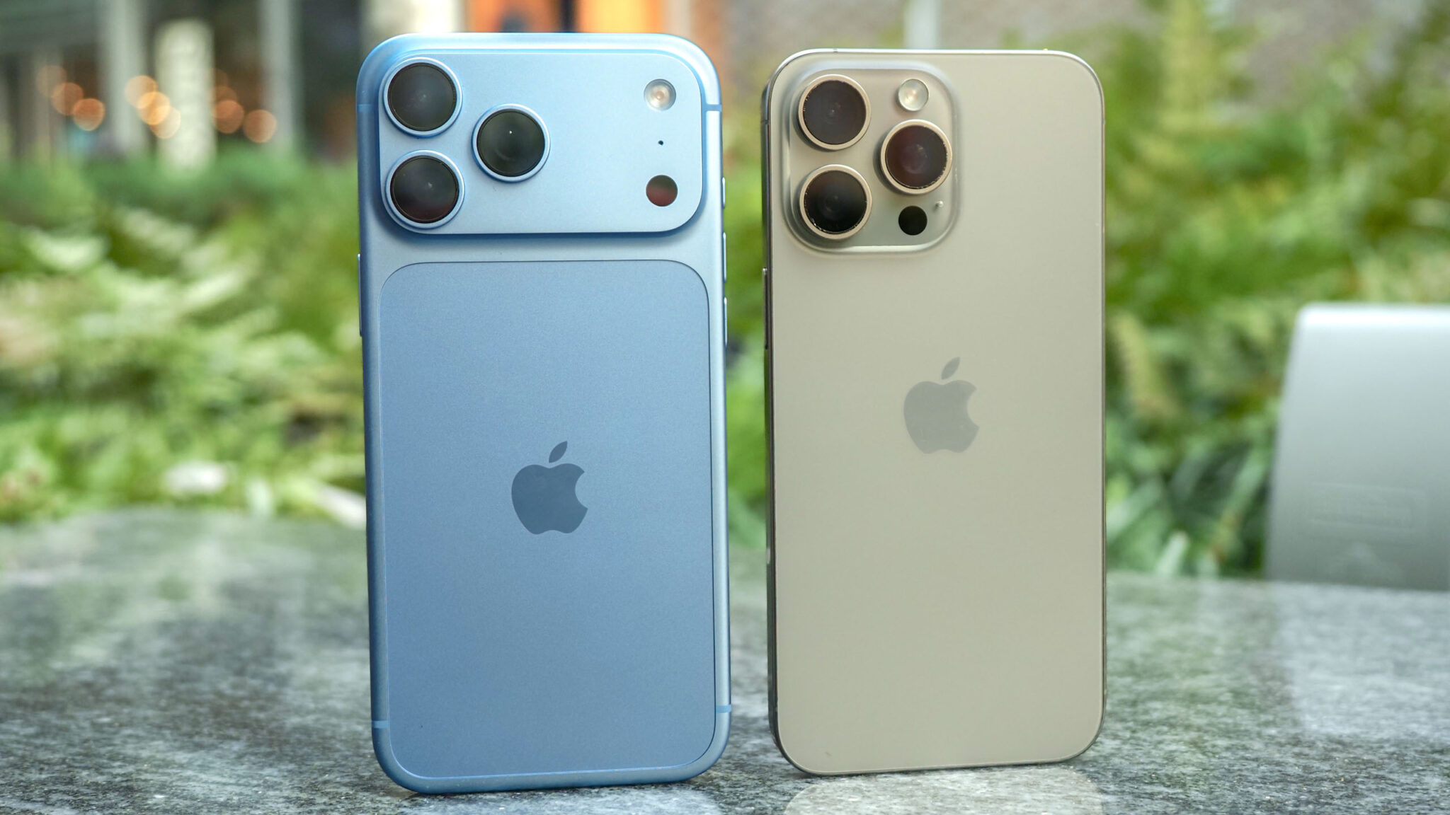 مقارنة بين iPhone 18 Pro Max و iPhone 15 Pro Max