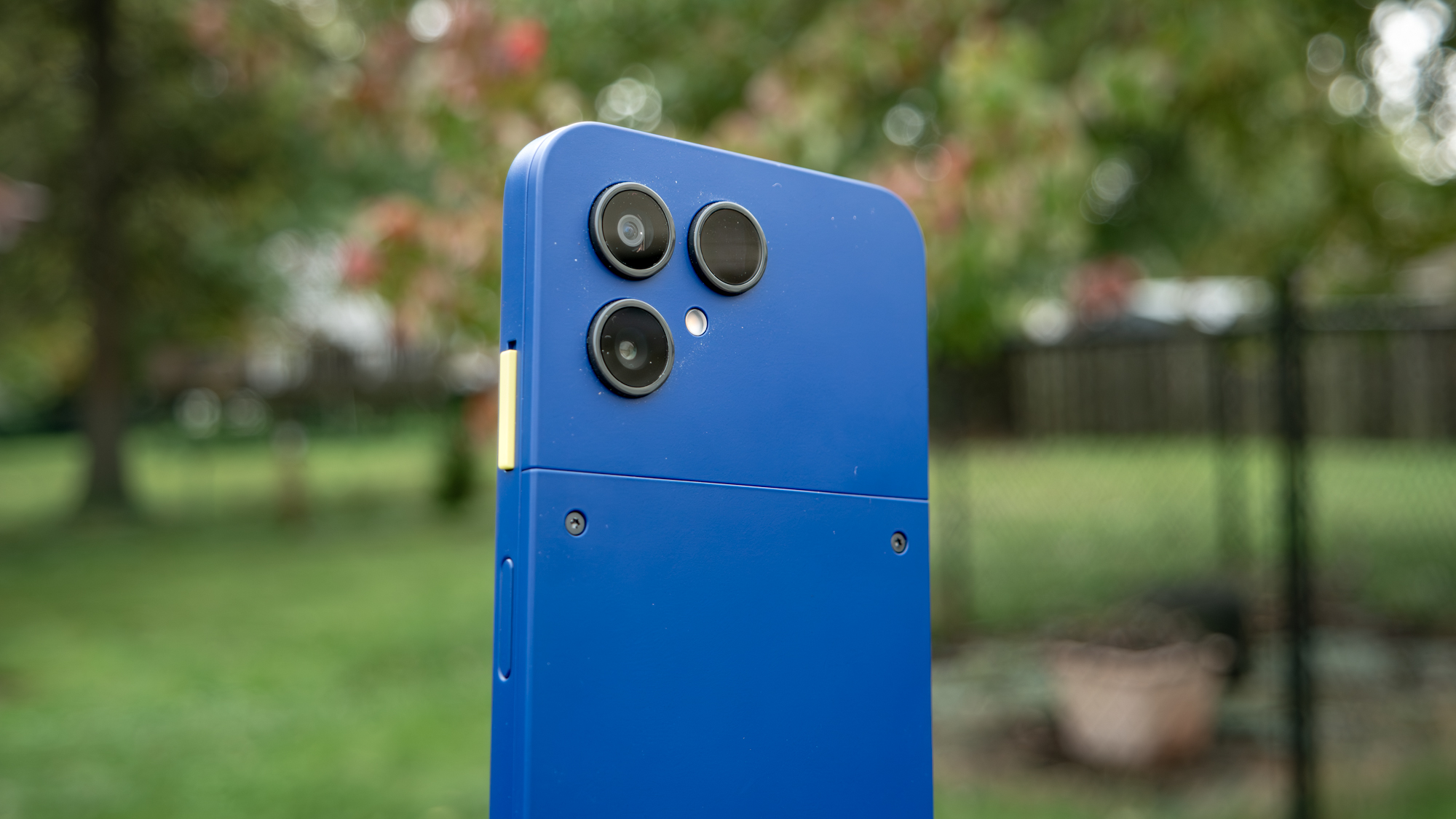 مراجعة Fairphone 6+.