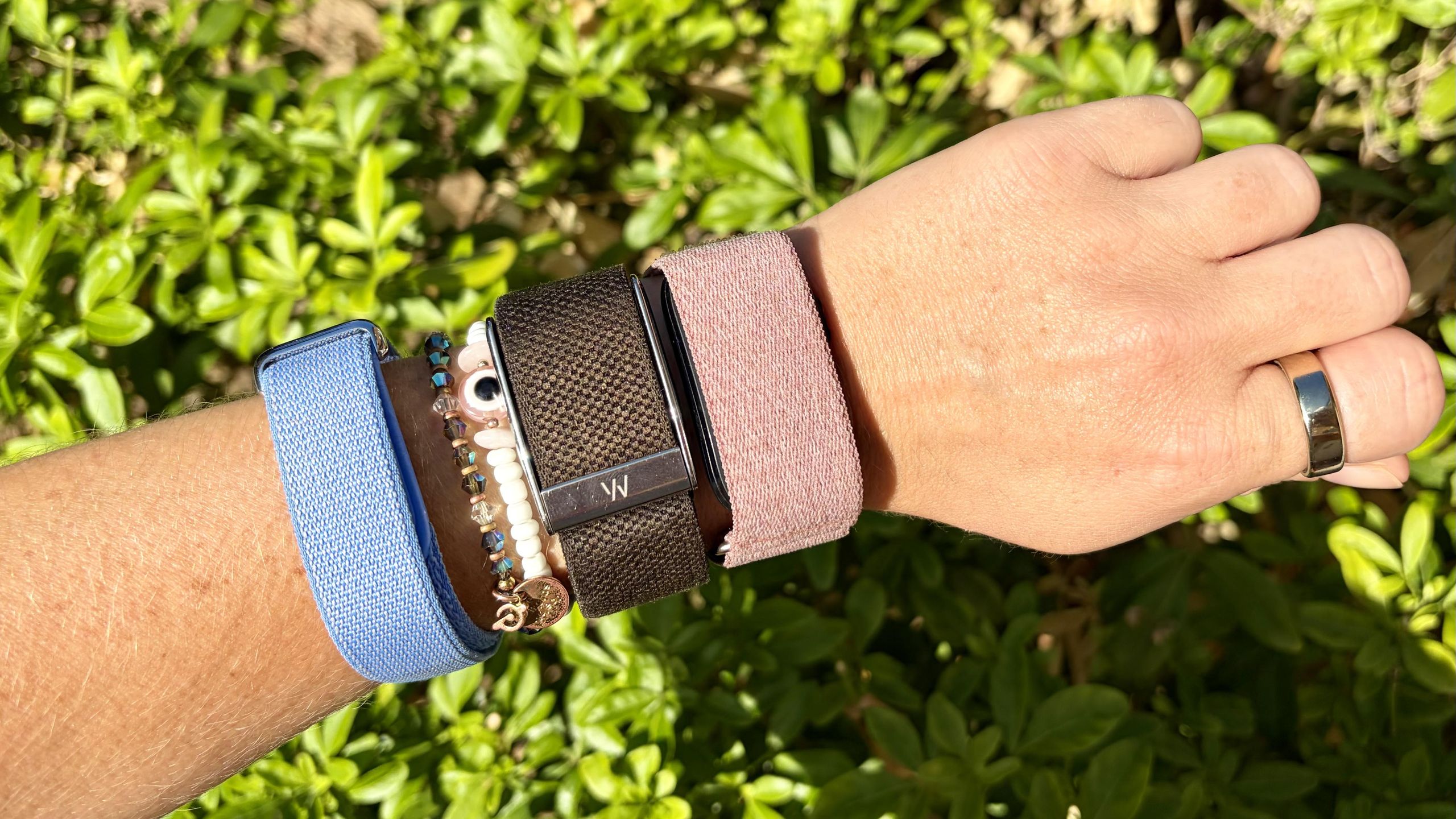 أجهزة تتبع اللياقة البدنية: Garmin Cirqa أم Fitbit Air أم Whoop 5.0 أم Oura Ring 5؟