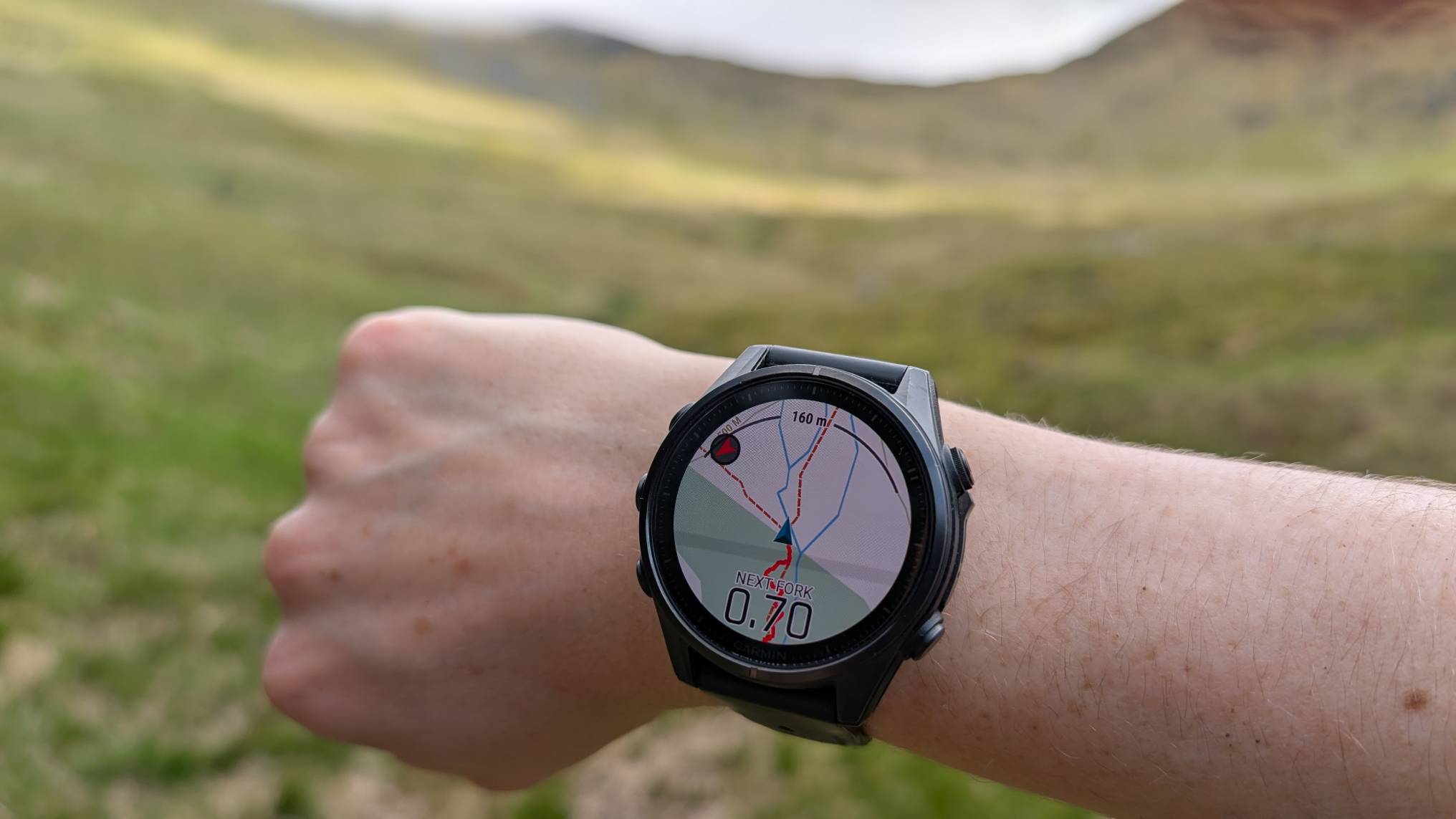 ساعة Garmin Fenix 8