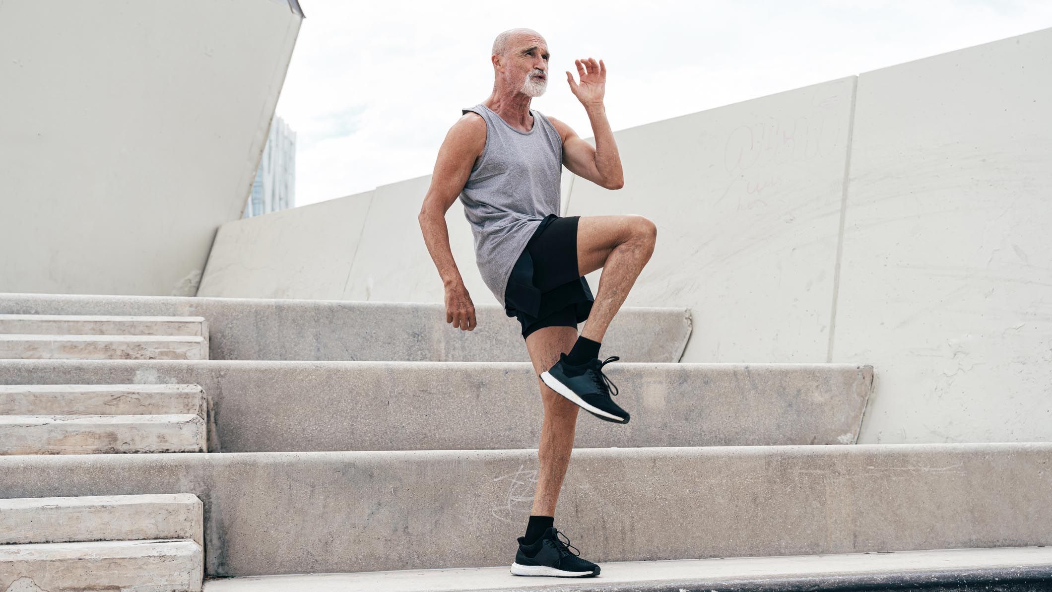 Tai Chi-wandelen is weer helemaal in: ontdek het geheim achter deze heropleving.