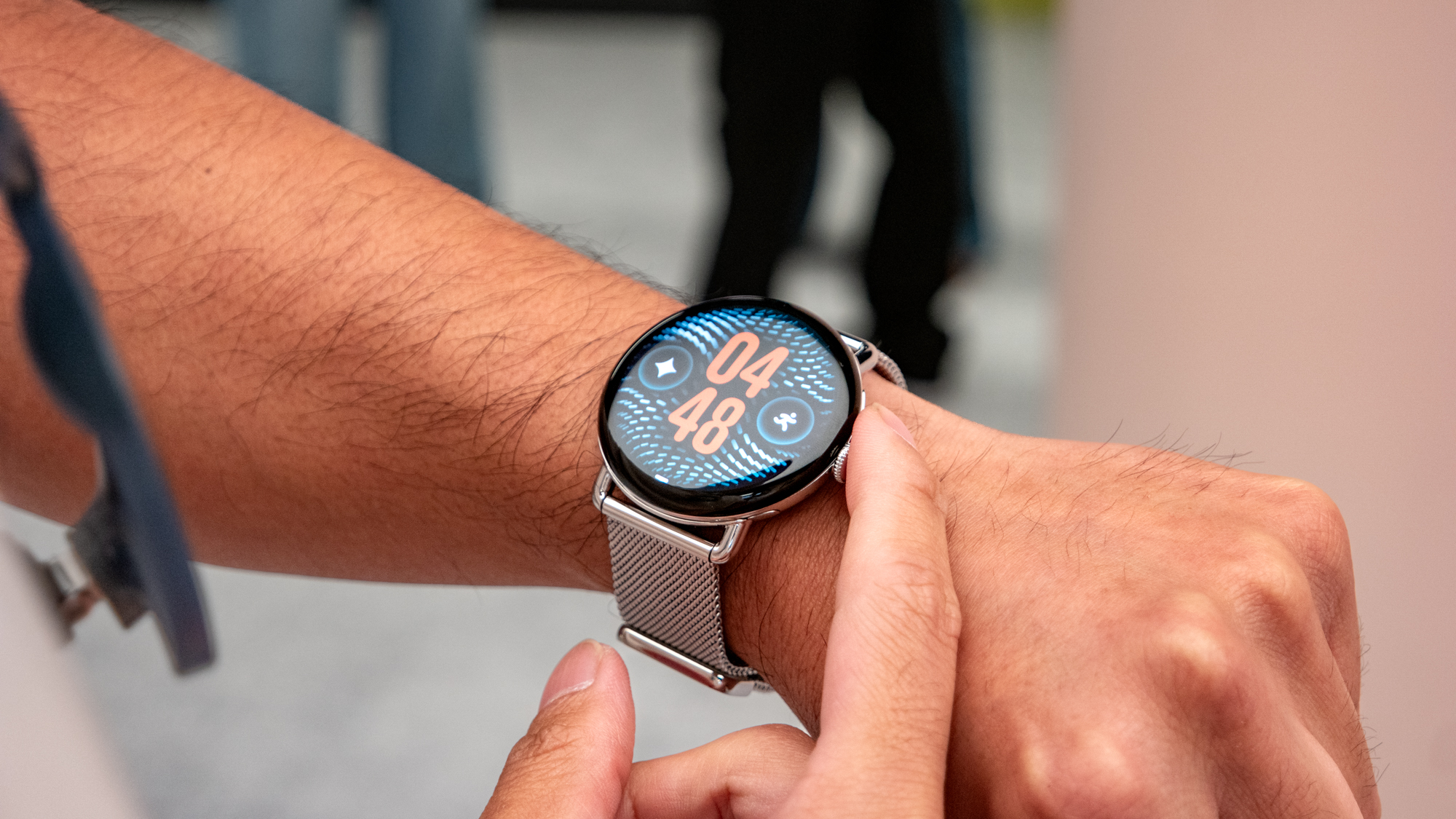 تجربة عملية لساعة Google Pixel Watch 5 الجديدة