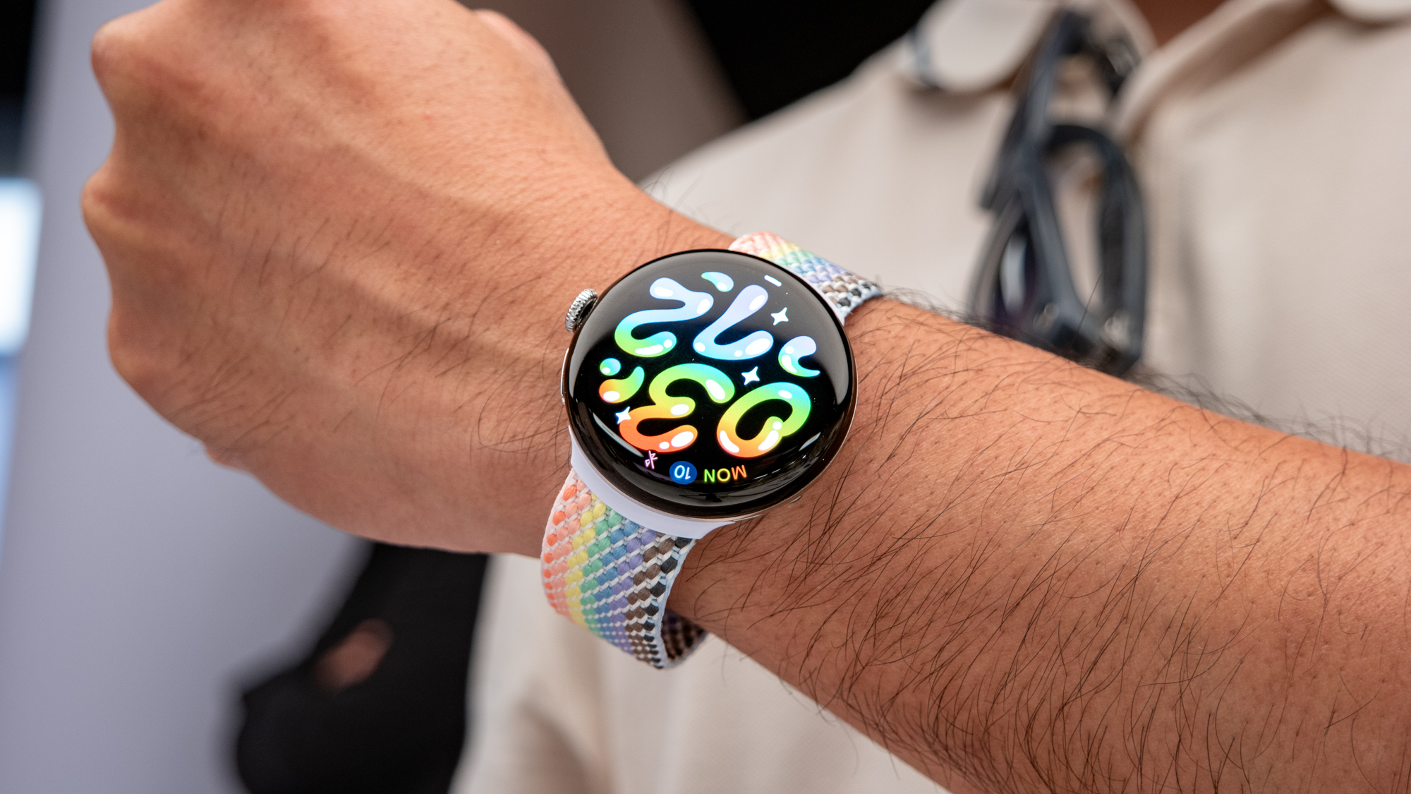 تجربة عملية مع Google Pixel Watch 5 الجديدة