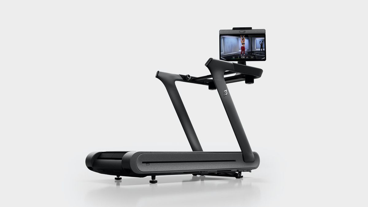 رؤية جهاز Peloton Tread+
