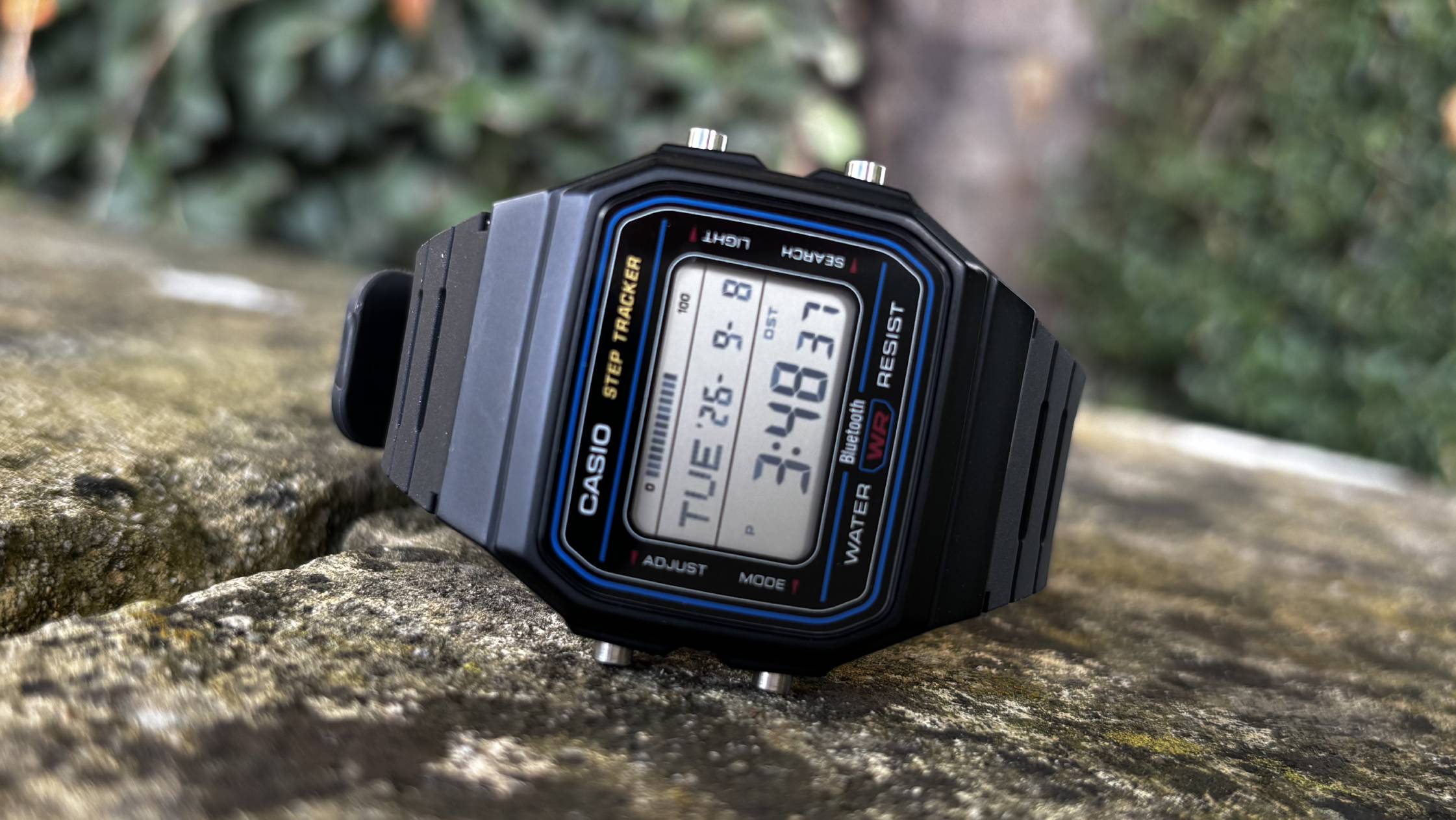 ساعة Casio F-B100W